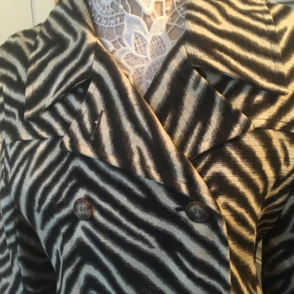 JUDY LEE COLE Coat - Picture 6 of 10